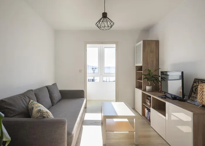 Luminoso En Jdc Appartamento *